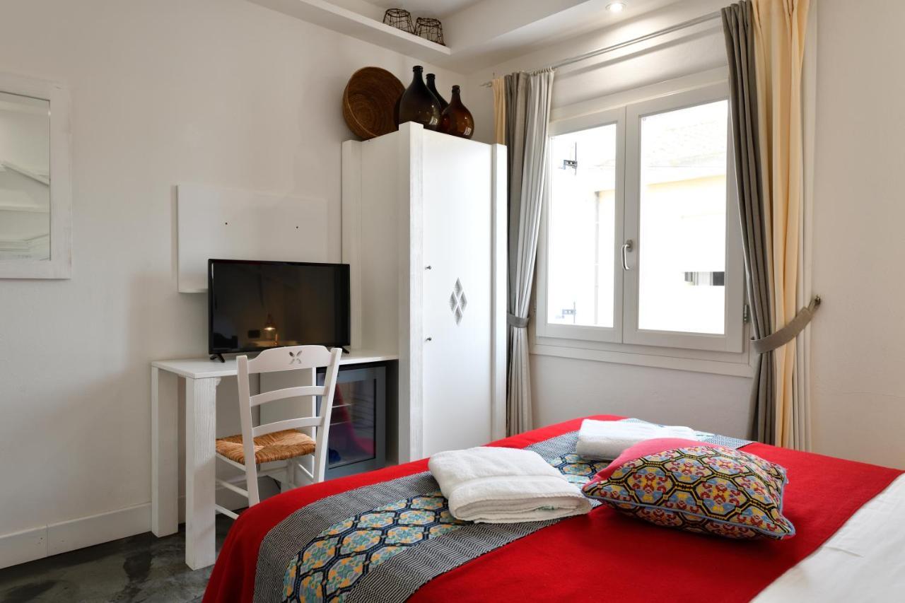 Lughia Bed & Breakfast Tortolì Екстериор снимка