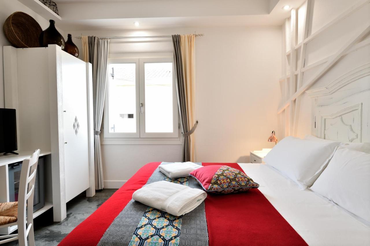 Lughia Bed & Breakfast Tortolì Екстериор снимка